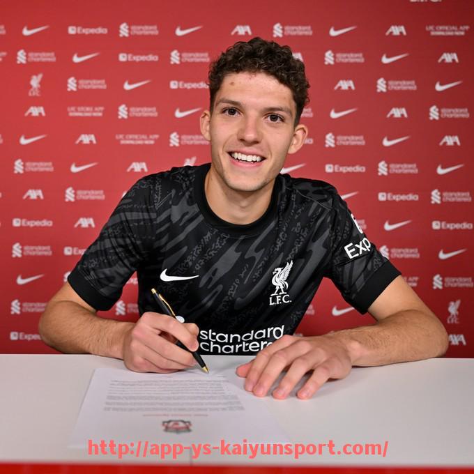 开云体育官网app下载-世俱杯AI数据分析平台对教练战术辅助的实际价值探讨